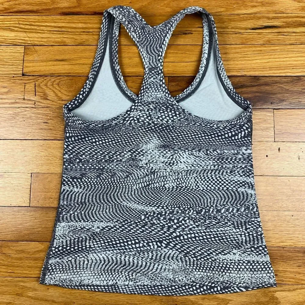 Lululemon Cool Racerback Race Length Swerve Vapor Metal Grey Size 4